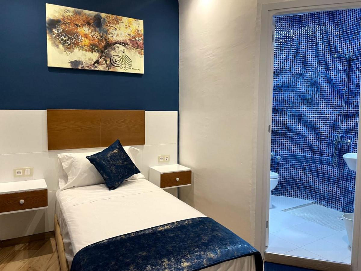 Hostal Mh Borj Мартіль Екстер'єр фото