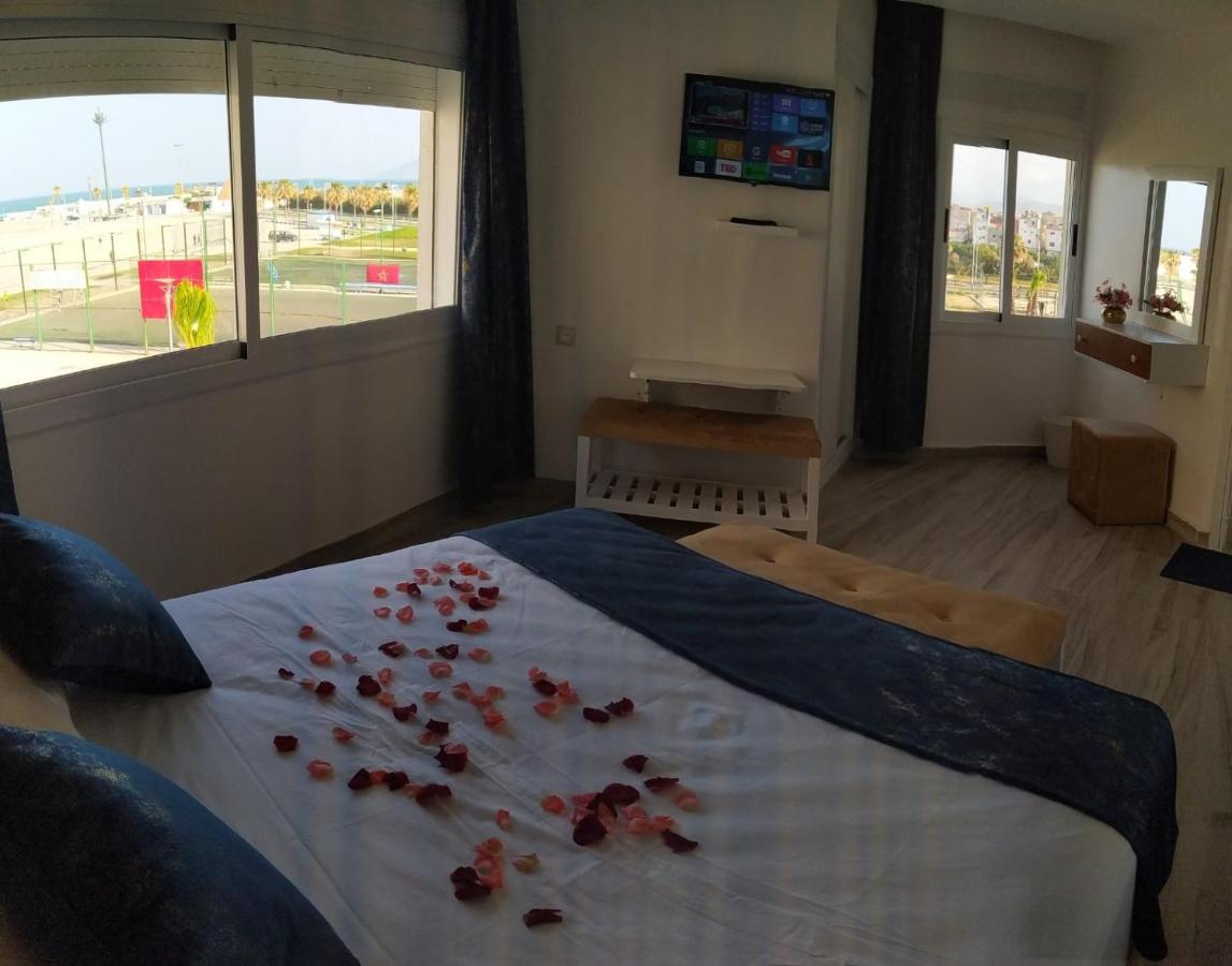 Hostal Mh Borj Мартіль Екстер'єр фото